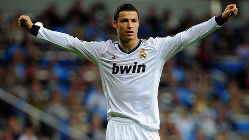 迪力穆拉提：我们捍卫了主场，感谢球迷们的支持