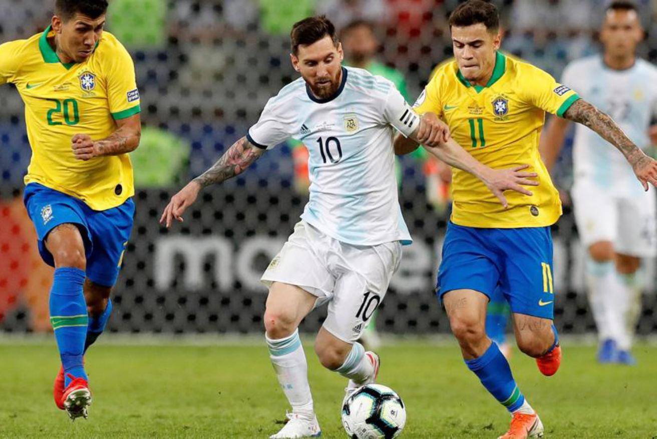 伊涅斯塔：佩德里并非我与哈维合体；梅西未来说不定回巴萨