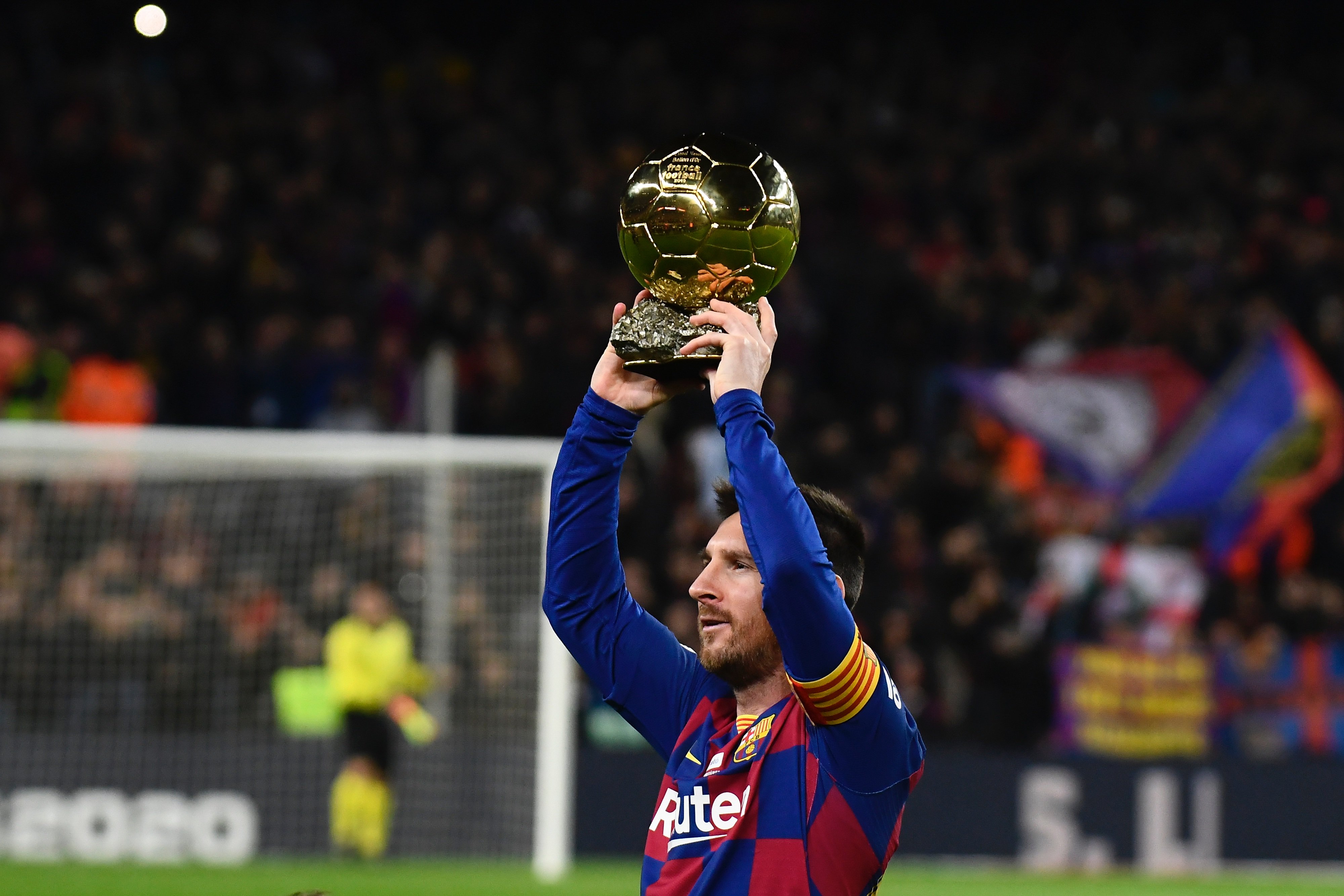 官方：东京绿茵与主帅城福浩、队长森田晃树达成续约协议（东京绿茵官宣：与主帅城福浩及队长森田晃树完成续约）