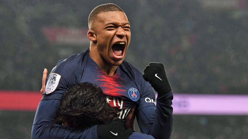 世俱杯金靴赔率：姆巴佩1赔5.5居首 哈兰德紧追（世俱杯金靴赔率出炉：姆巴佩以1赔5.5领跑，哈兰德紧随其后）