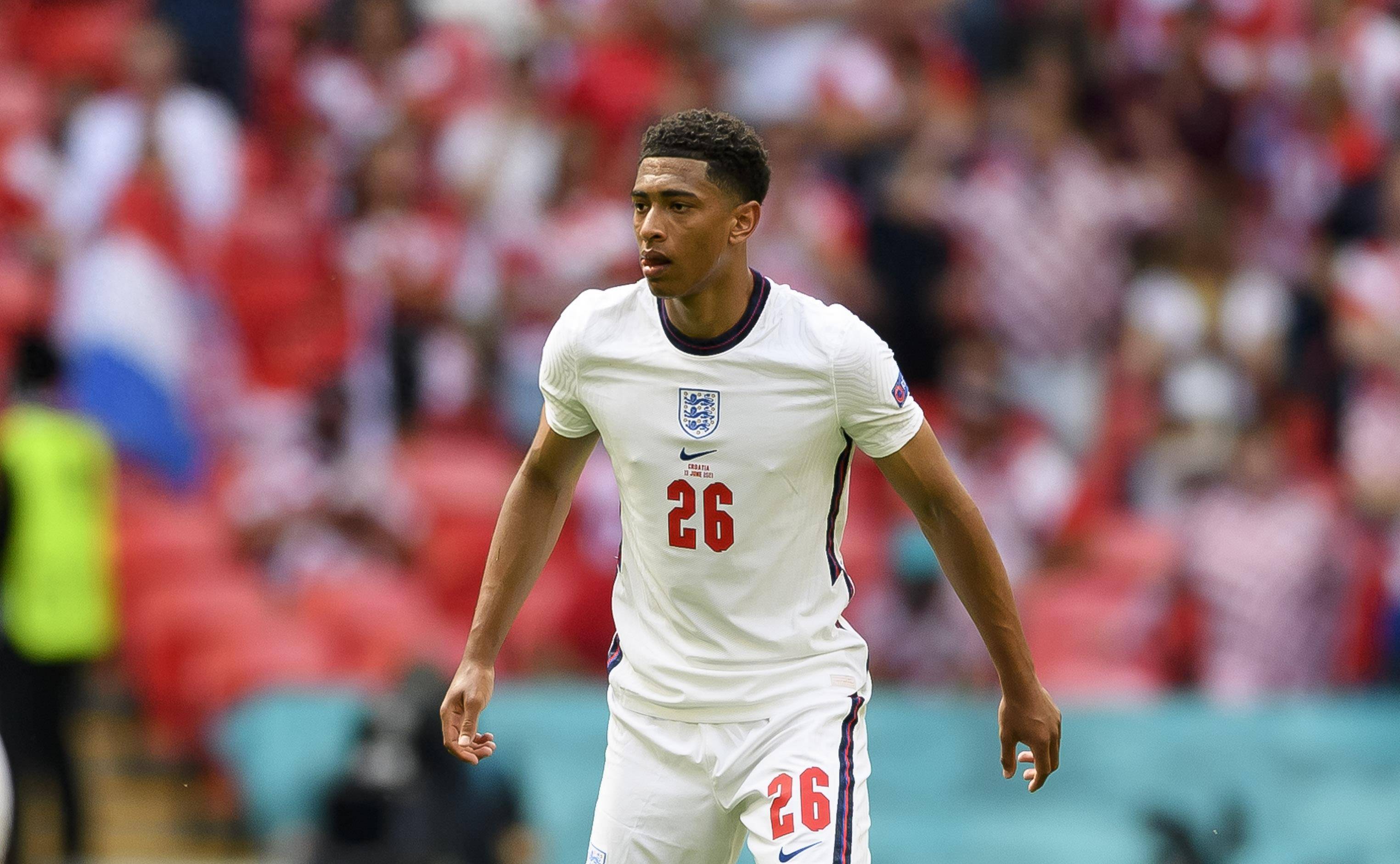 德转列意甲边后卫身价前10：国米4人上榜，迪马尔科5000万第1（德转公布意甲边后卫身价前十：国米四人上榜，迪马尔科5000万领跑）