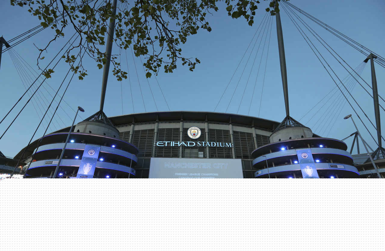 自加盟巴萨以来拉菲尼亚西甲助攻28次，同期仅次于格列兹曼（拉菲尼亚加盟巴萨后在西甲送出28次助攻，同期仅次于格列兹曼）